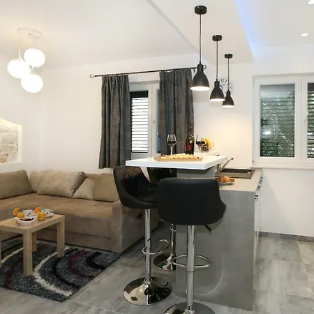 Luigi Apartamento Split